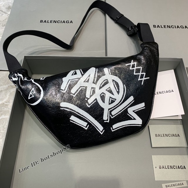 Balenciaga專櫃爆款油蠟皮Balen斜挎胸包 巴黎世家塗鴉撞色Balen品牌標識男女腰包 fyj1292